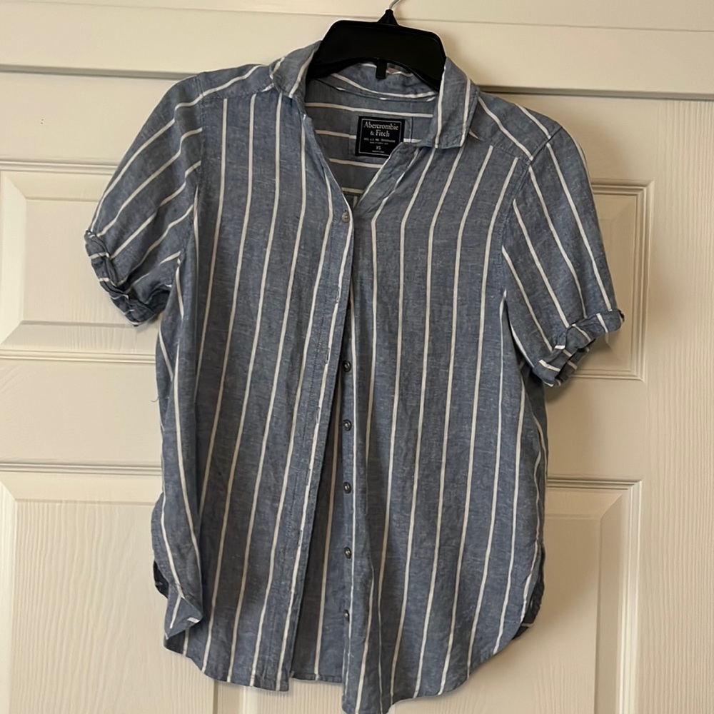 Short sleeve button down shirt